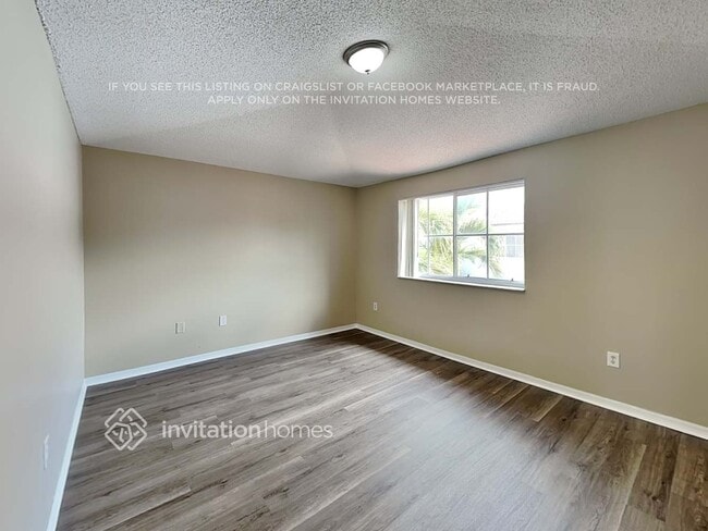 Photo - 8721 SW 159th Pl