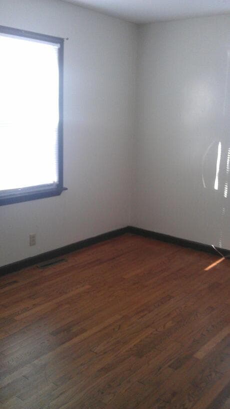 Photo - 3 br/1 ba - Great home/Great Space/Great Price