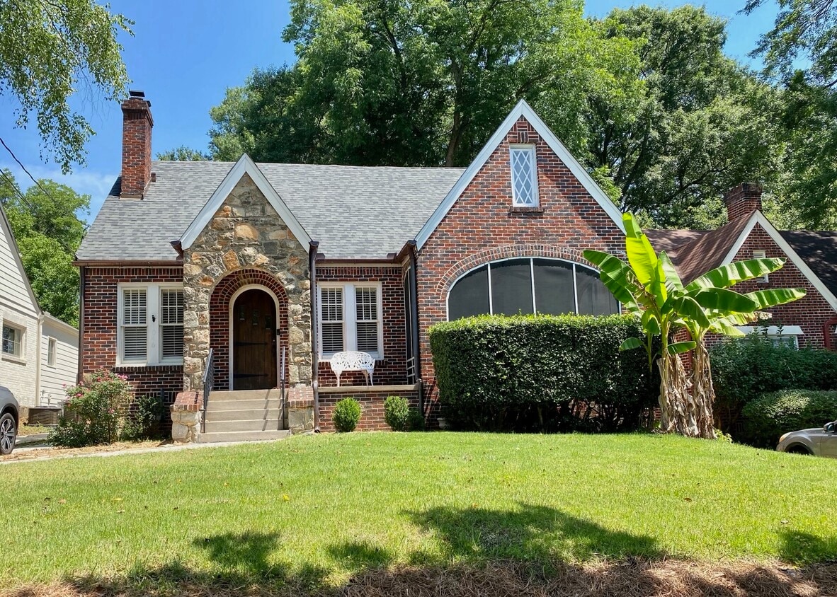 Photo - 1046 Rosewood Dr NE (Atlanta, GA)