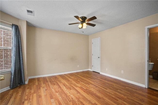 Photo - 2224 Eagles Nest Cir