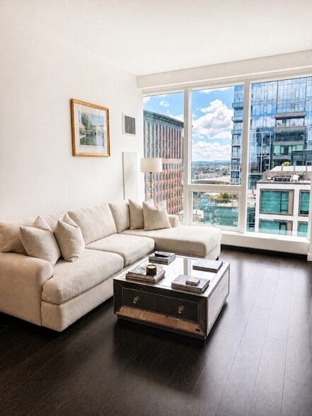 Photo - 150 Seaport Blvd Unit 20G