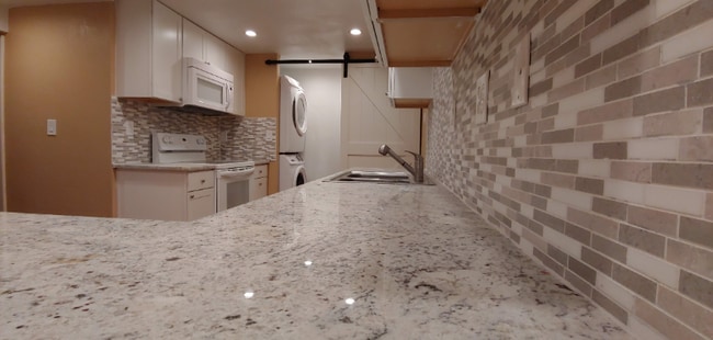 Photo - 333 E 300 N Unit B