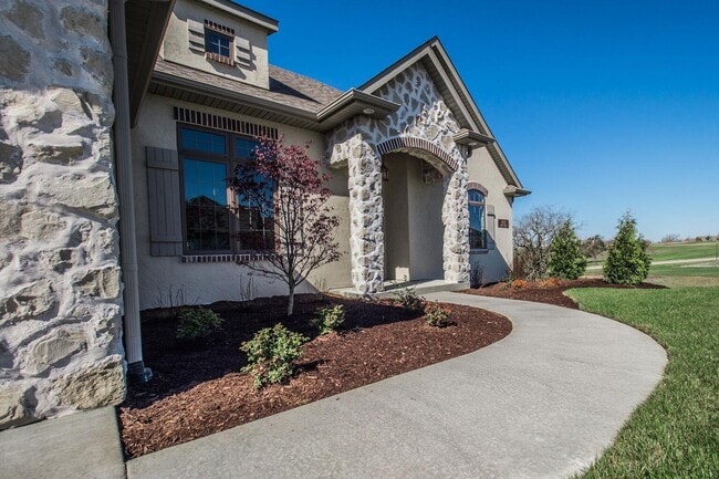 Photo - 1923 Lasso Cir
