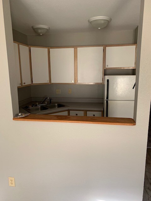 Photo - 307 S 1st St Unidad 8