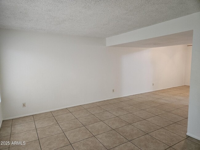 Photo - 6557 S La Rosa Dr
