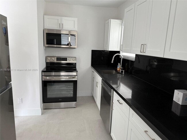 Photo - 1256 NE 110th Terrace Unidad 1