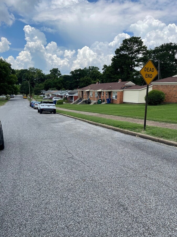 Photo - 2167 Kansas St