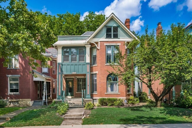 Building Photo - 224 Wilber Ave Rental