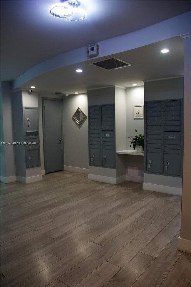 Photo - 9125 SW 77th Ave Unit 501