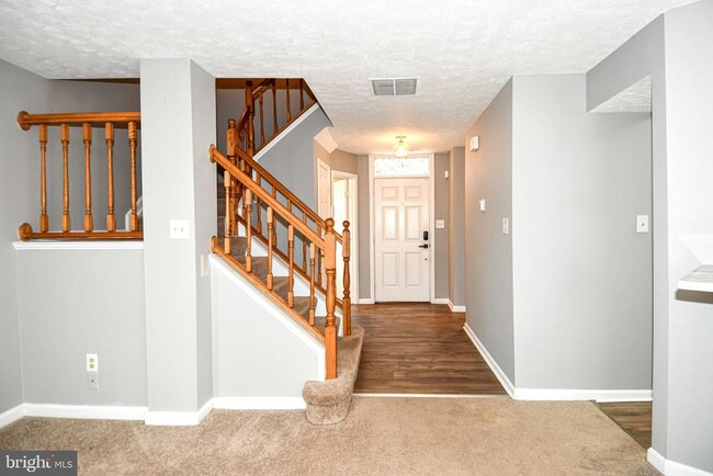 Photo - 13703 Lord Sterling Pl