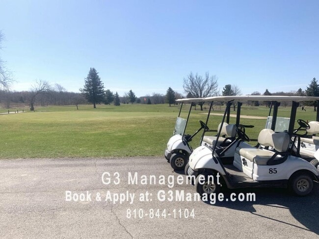 Photo - 570 E Marr Rd