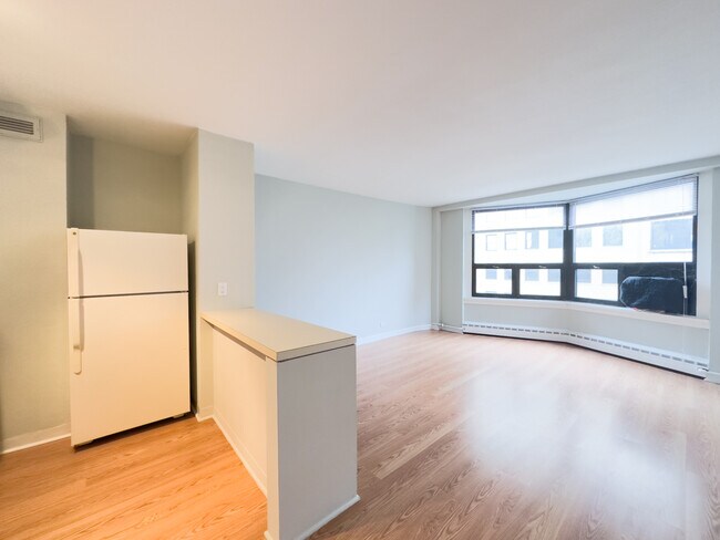 Photo - 450 W Wellington Ave Unidad H7