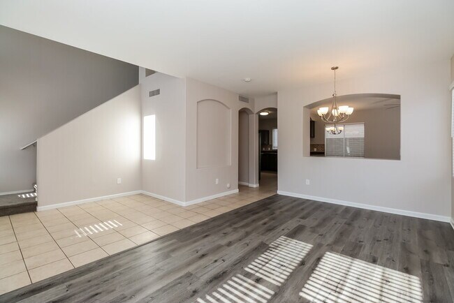 Photo - 7233 S 40th Ave