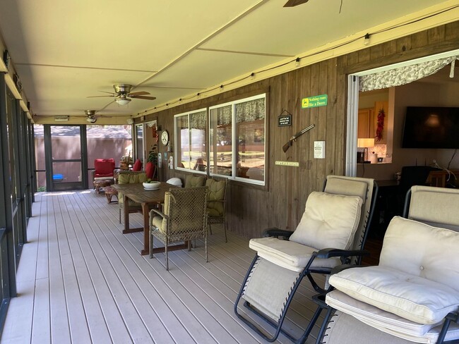 Photo - Lake Rousseau Fishing Paradise: The Ultimate Turnkey Retreat