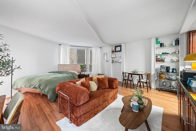 Photo - 224 W Rittenhouse Square Unit 1002