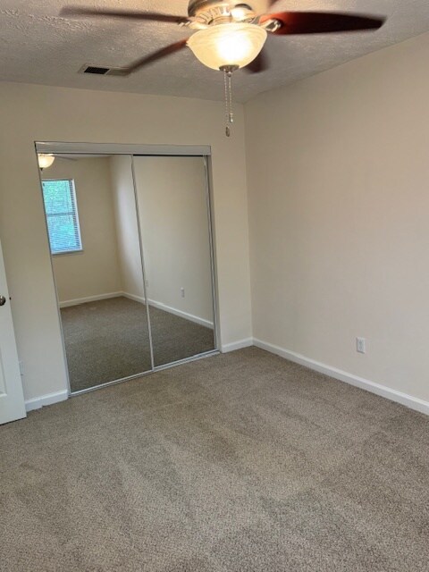 Bedroom - Dunwoody Trails