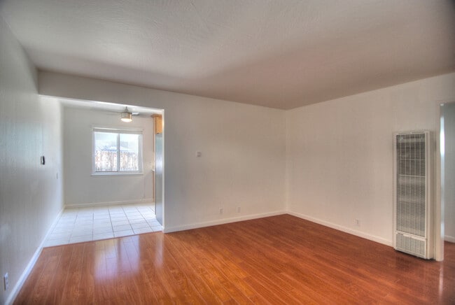 Photo - 1859 Joan Way Unit 02