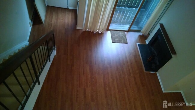 Photo - 620 Aspen Dr