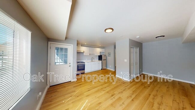 Photo - 6500 Foothill Blvd