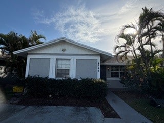 Building Photo - 4844 Arthur St Unit 4842