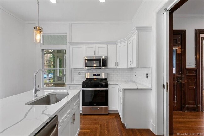 Photo - 131 Dwight St Unit 1