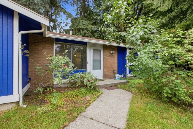 Photo - 4104 68th Ave NW
