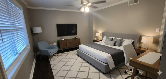 Photo - 21 Delmont Dr NE Unit 10