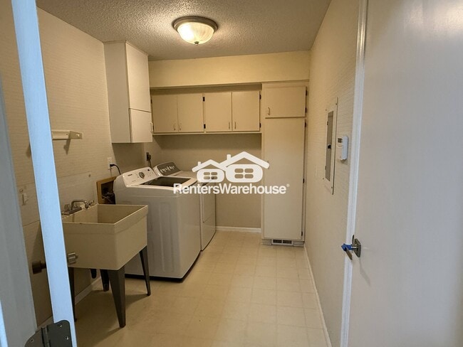 Photo - 7406 Cahill Rd