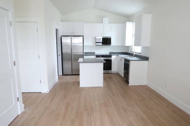 Photo - 12909 SE Ridgecrest Rd