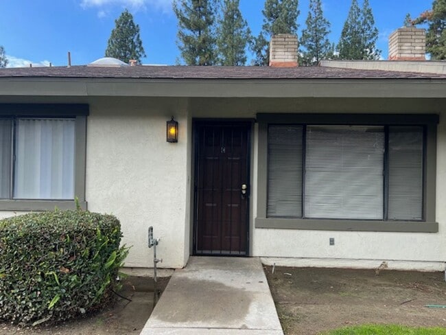 Building Photo - 7405 Quailwood Dr Unit C