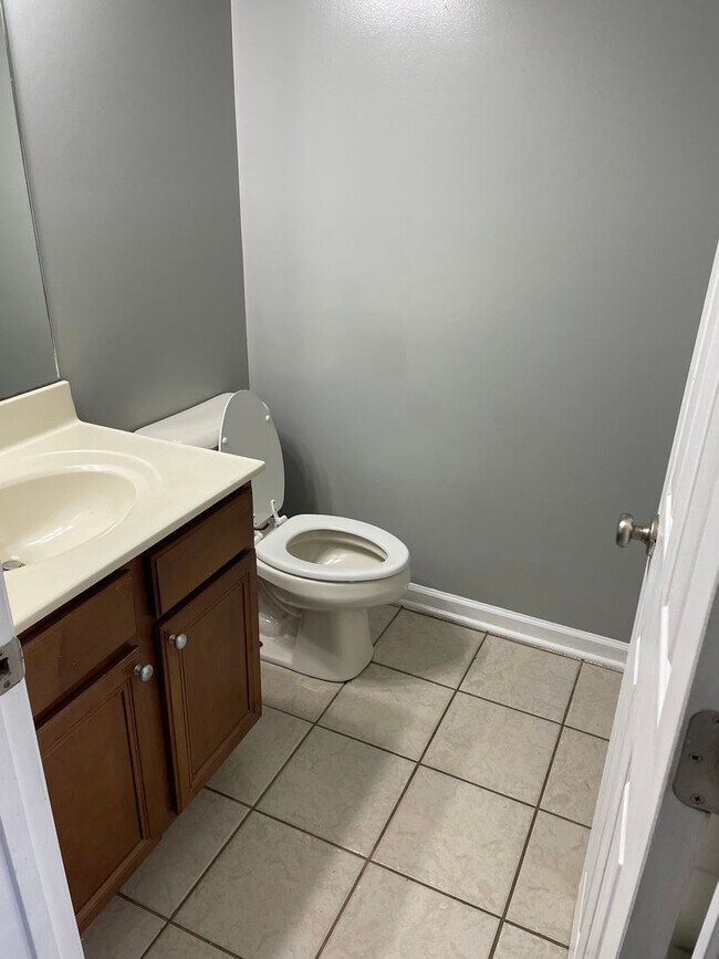 Photo - 118 Lowell Ct Unidad 1