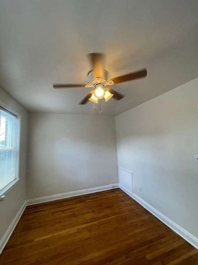 Photo - Recently Renovated Three Bed One And A Half Bath Ready For A New Tenant!