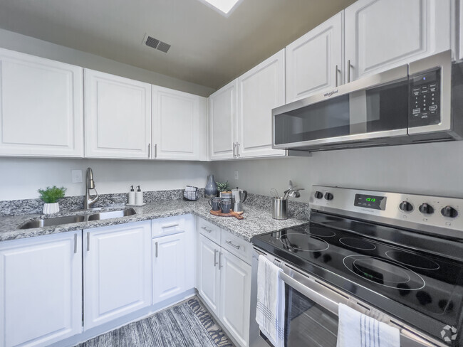 Kitchen - 2BR, 2BA - 1288SF - Nora 3200 Apartments