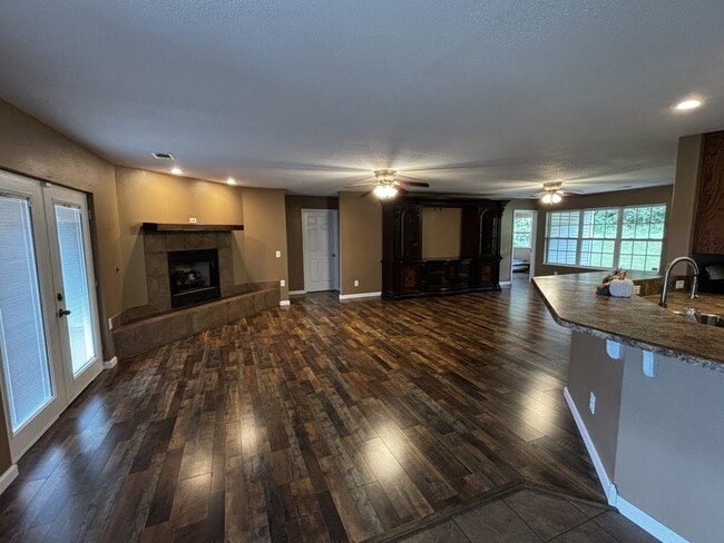 Building Photo - 1526 US-64 Rental