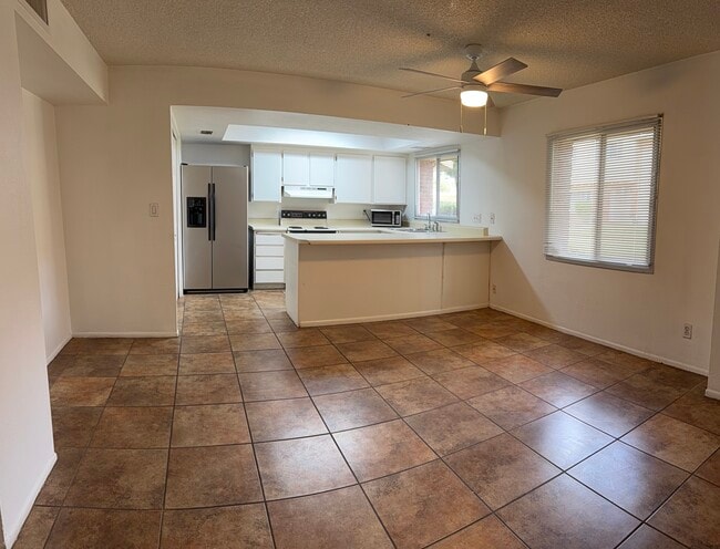 Photo - 4595 N 17th Ave