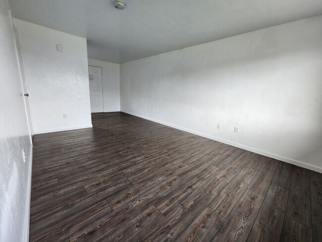660 Kelly St Unidad 01