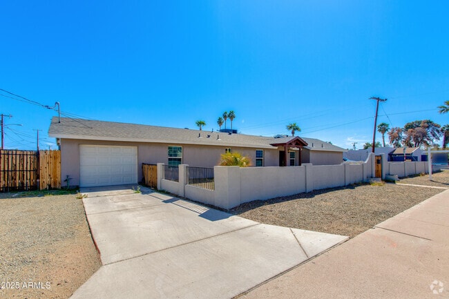 Building Photo - 3601 N 12th St Rental