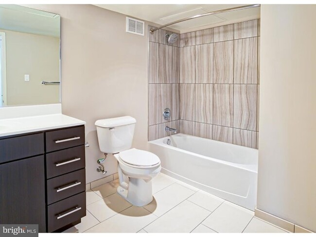 Photo - 1815 John F Kennedy Blvd Condo Unit 3B-1110