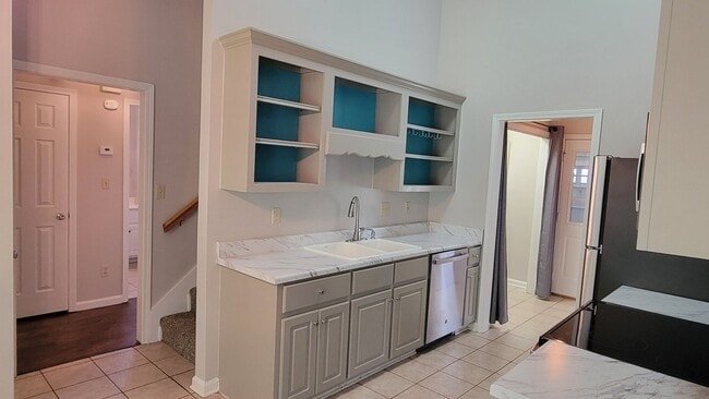 Photo - Thelma Barker School