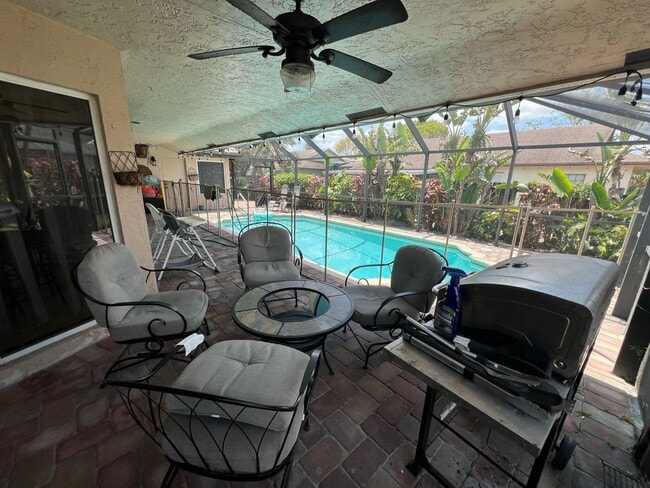 Photo - 9664 W Lake Ct