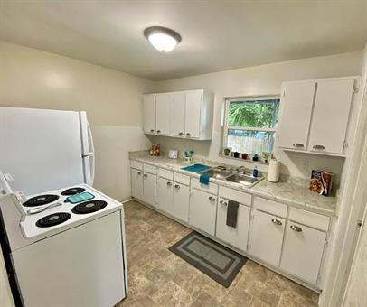 Photo - 2481 Austin Ave