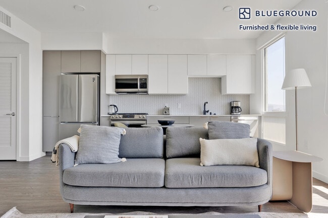 Photo - 4510 Hubbard St Unit FL6-ID1036