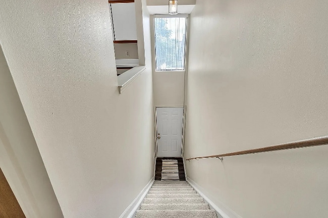 Photo - 42794 Lilley Pointe Dr