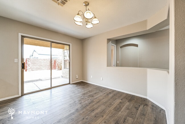 Photo - 16178 W Young St
