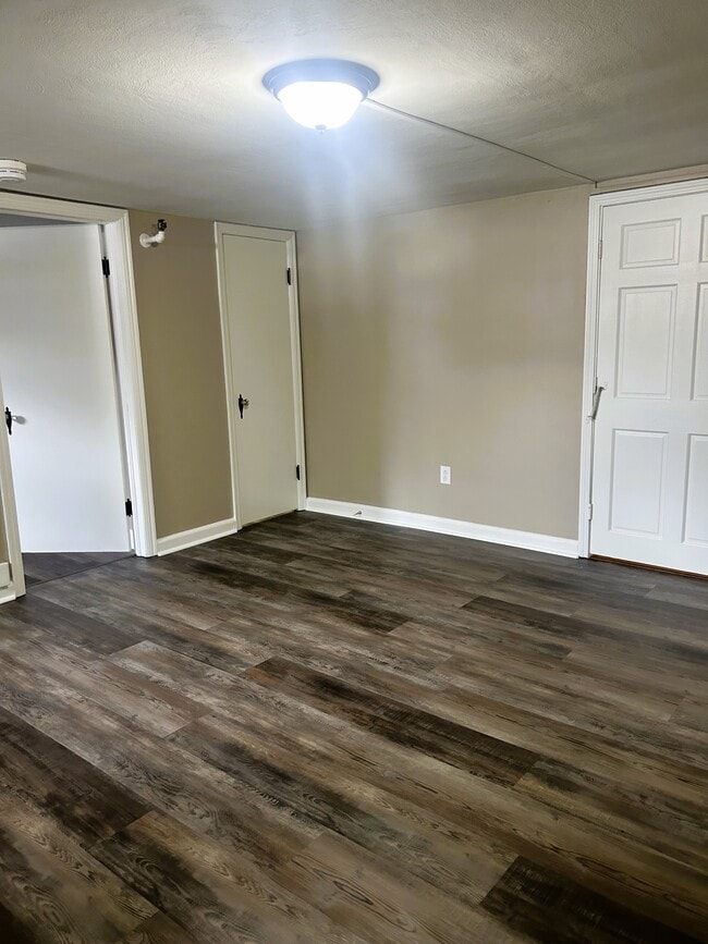 Unit 8 - Tipperary Hill Apartments