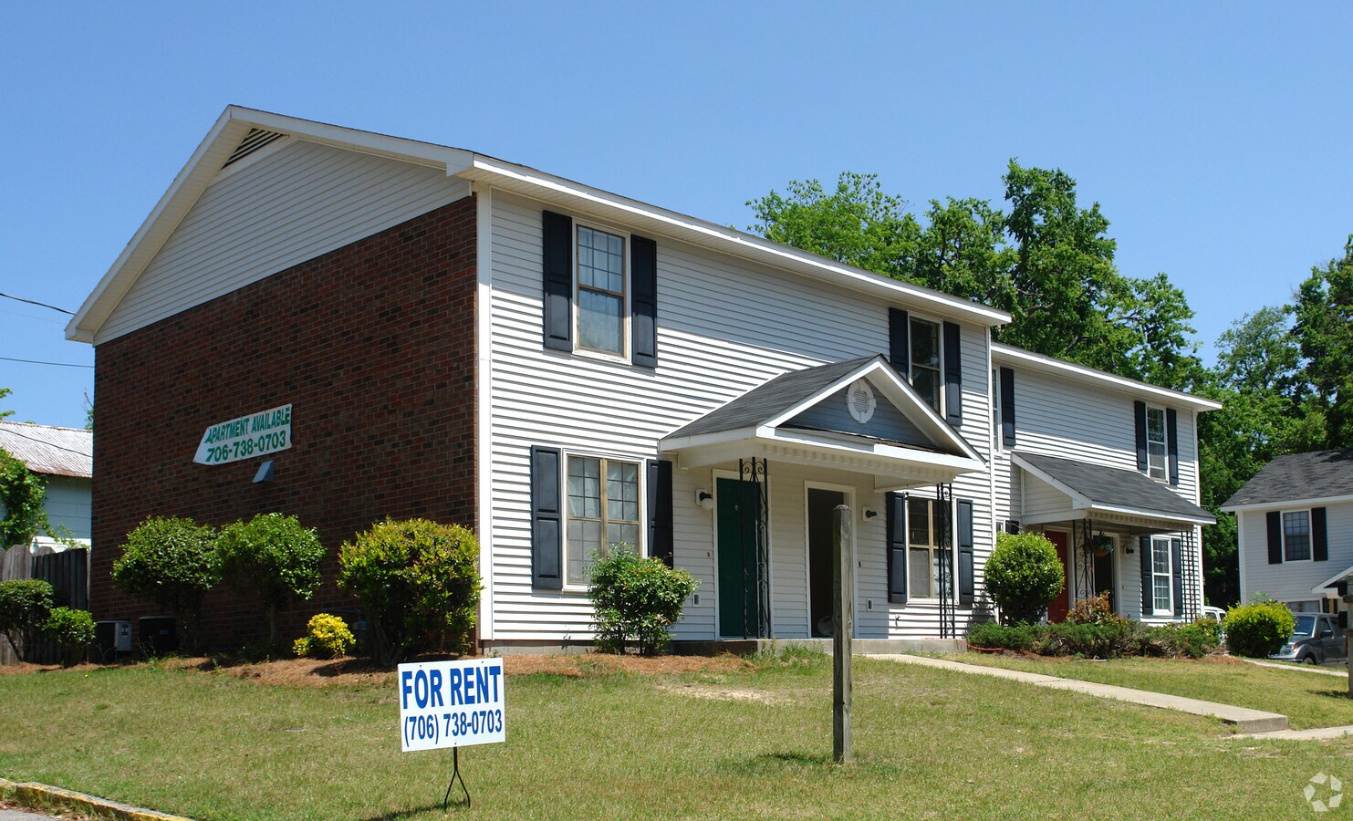 Photo - 1430 Arsenal Pl Apartments