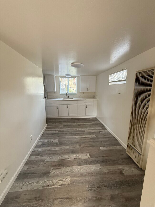 Photo - 1829 31st St Unit B