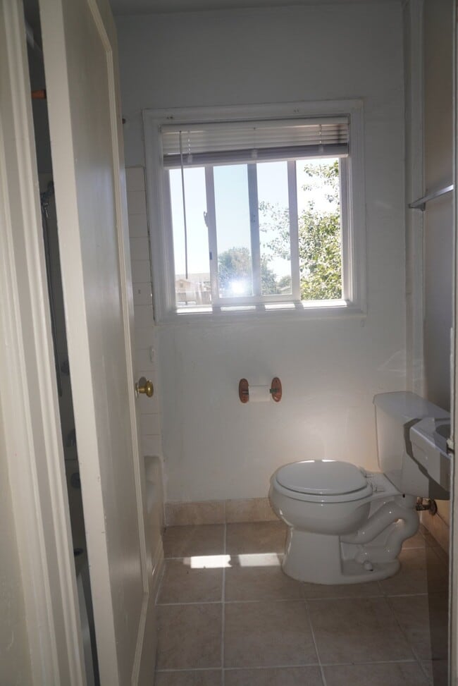 Photo - 2218 Virginia Ave Unit 2218 Virginia Ave