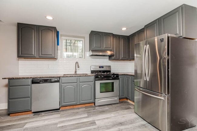 Photo - 2200 N Kenneth Ave Unit #G