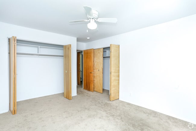 1 BR, 1 BA